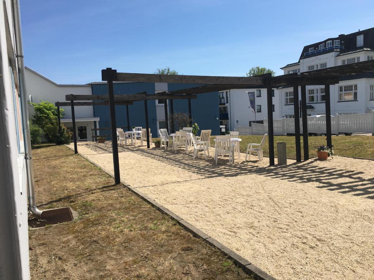 Hotel Haus Stoertebeker à Heringsdorf  Extérieur photo